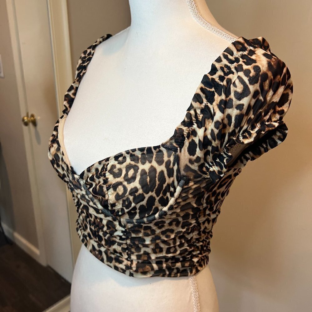 NWT Fashion Nova Been There Done That Leopard Top, Size Small - Picture 6 of 13